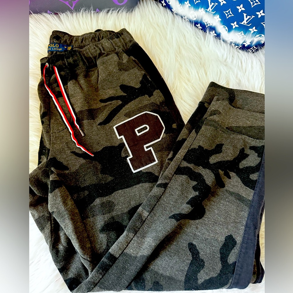 EUC‎ Polo by Ralph Lauren Kids Charcoal Camo Fleece Joggers Size M